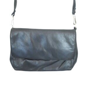 Essentials by Rolfs Black Leather Crossbody Bag Shoulder Purse Snap